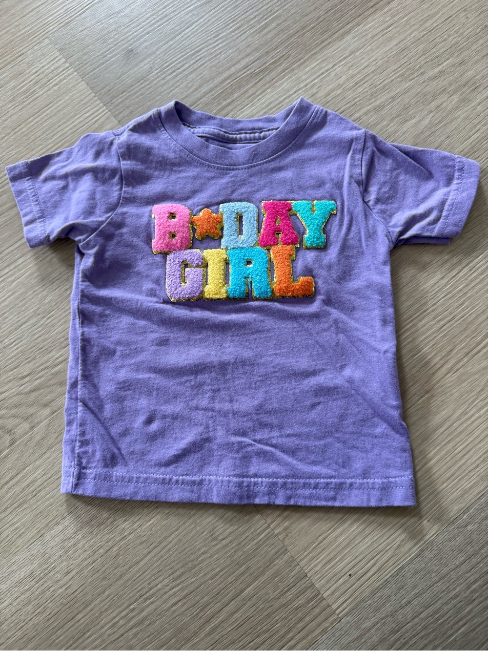 Sweet Wink Birthday Girl Patch Purple Short-Sleeve T-Shirt